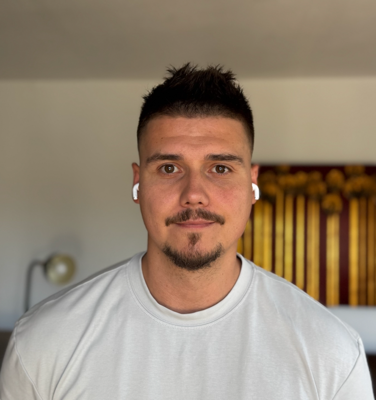 Profilbild Sascha Timmler von Green Ads Marketing